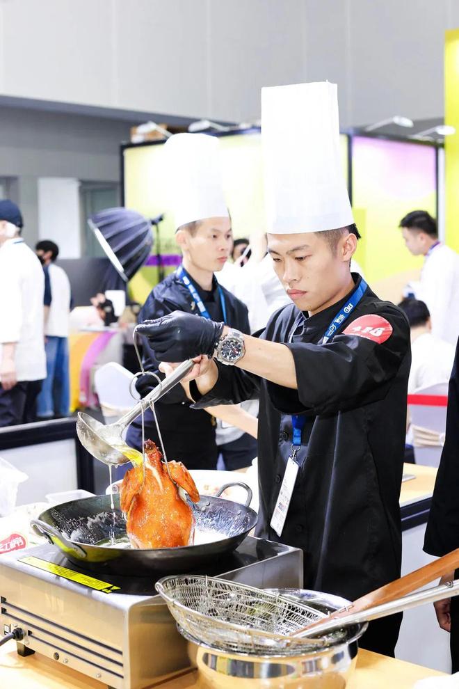 烹饪锦标赛·温氏杯“万厨万菜”烹饪技能大赛PG麻将胡了2试玩2025CHA中国美食(图15)